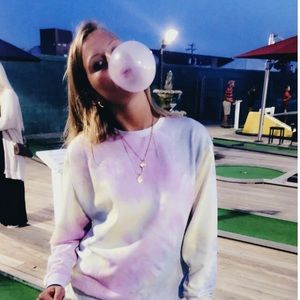 Meet your Posher, Avery